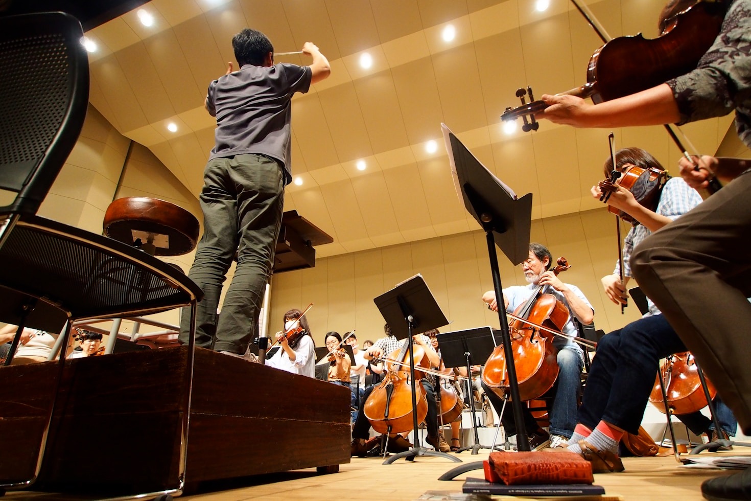 Why Conducting Workshops Are a Must for Musicians